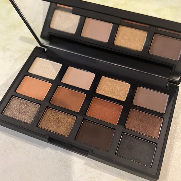 Nars NARSissist WANTED EyeShadow Palette 12 Color - Picture 4 of 4